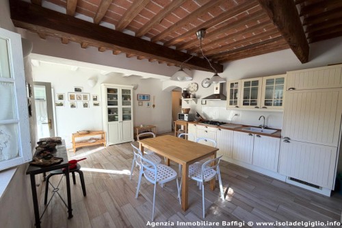 isola del giglio anteprima apparetamento n° 16 da 6 posti letto