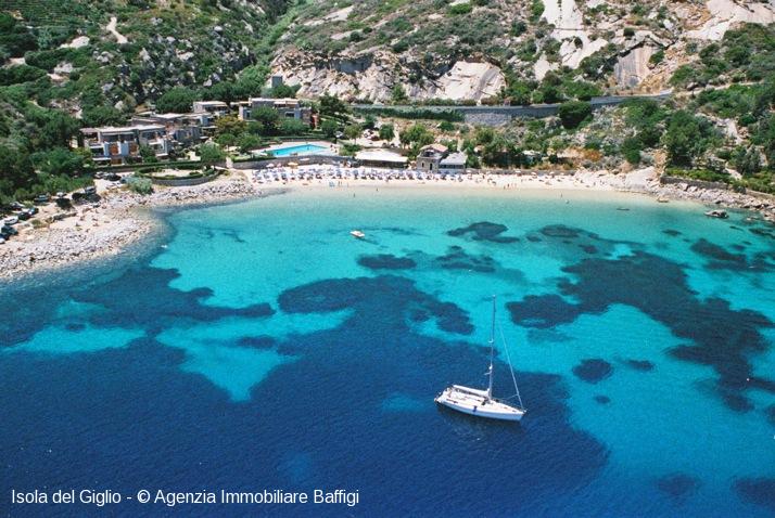 Isola del Giglio Spiaggia del Cannelle 2