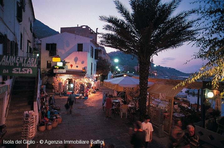 Isola del Giglio porto 2