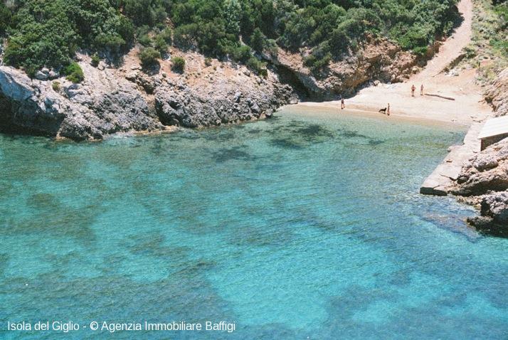Isola del Giglio Spiaggia del Pertuso 1