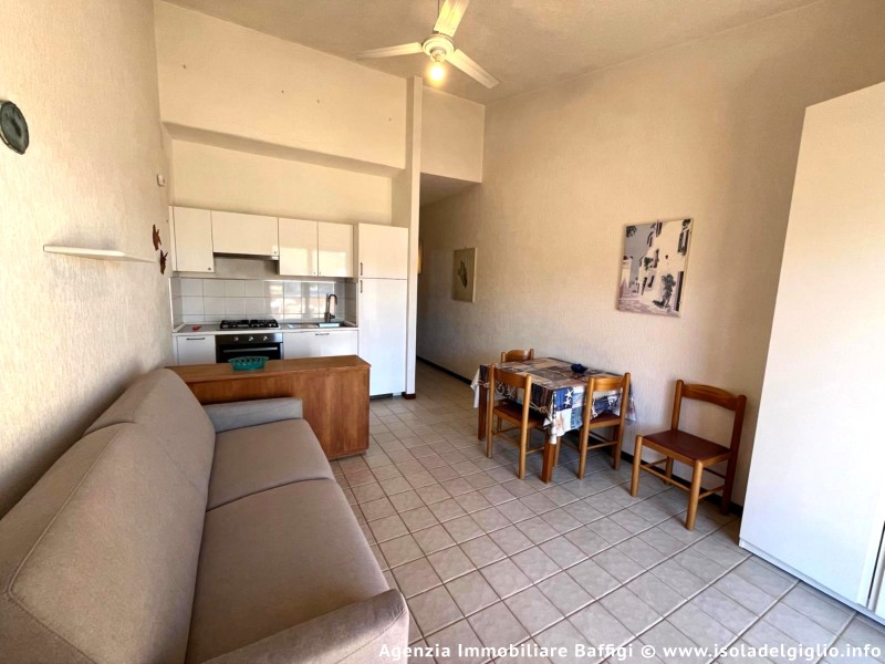 rent-gallery.alt_base