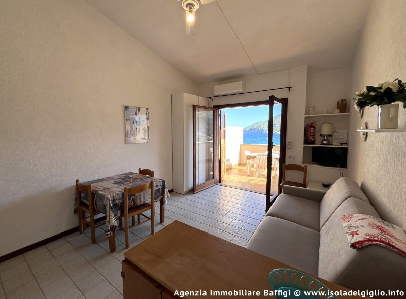 rent-gallery.alt_base