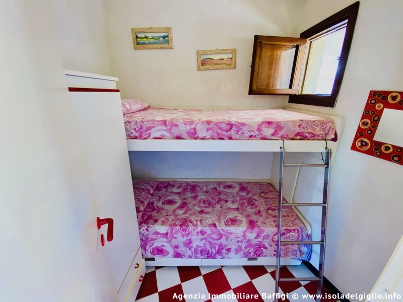 rent-gallery.alt_base