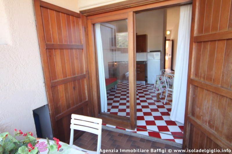 rent-gallery.alt_base