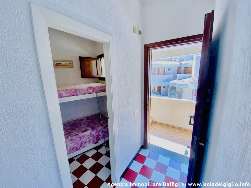 rent-gallery.alt_base