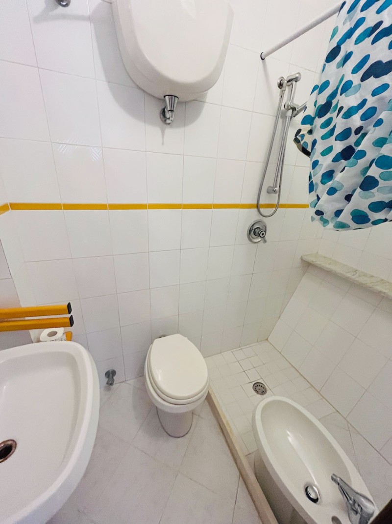 rent-gallery.alt_base