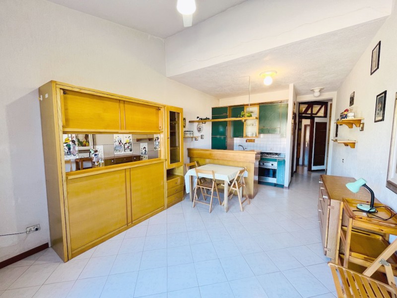 rent-gallery.alt_base