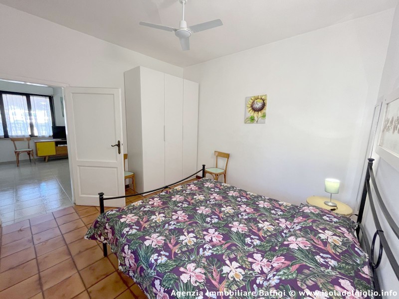 rent-gallery.alt_base