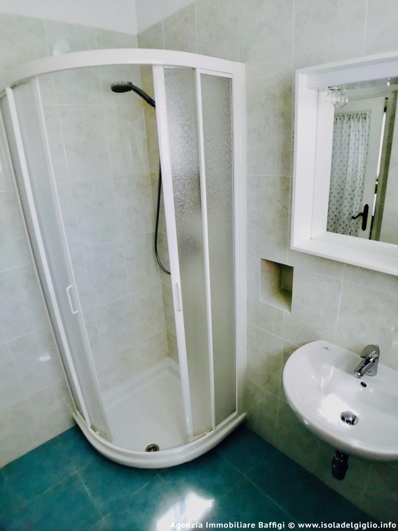 rent-gallery.alt_base