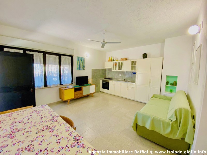 rent-gallery.alt_base