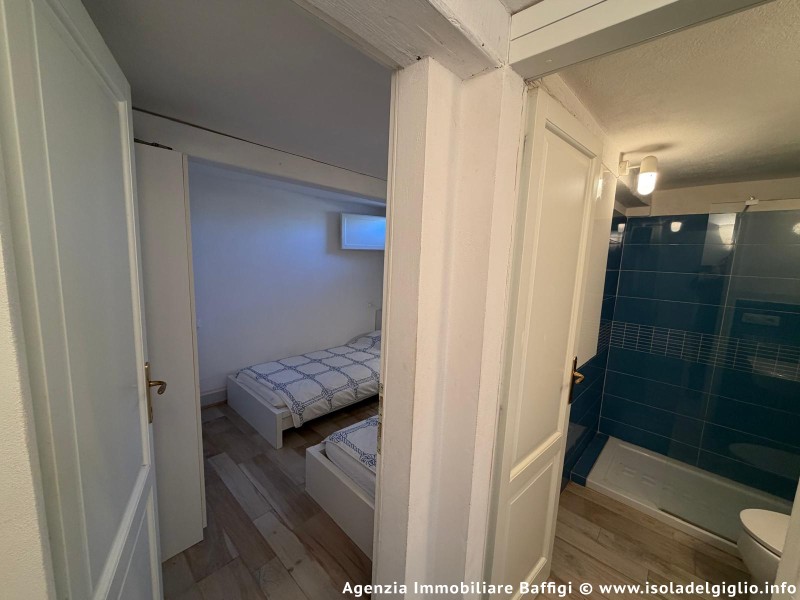 rent-gallery.alt_base