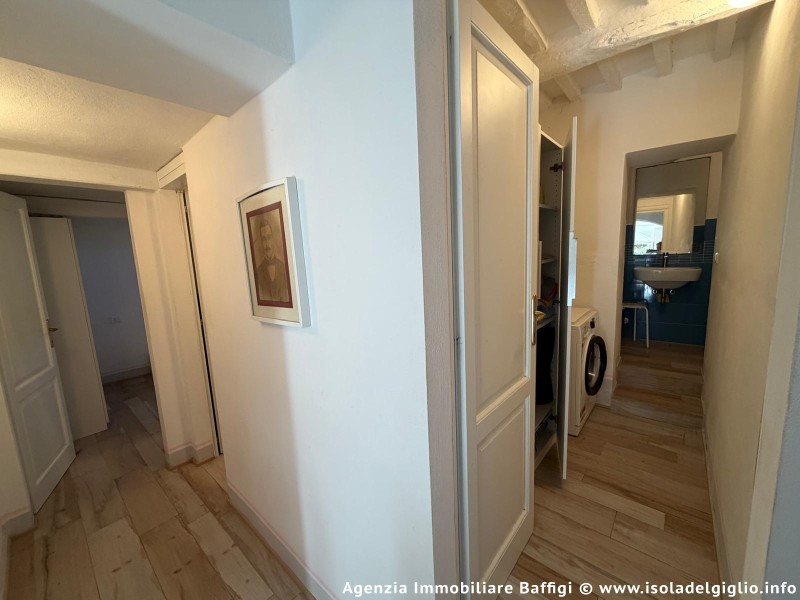 rent-gallery.alt_base