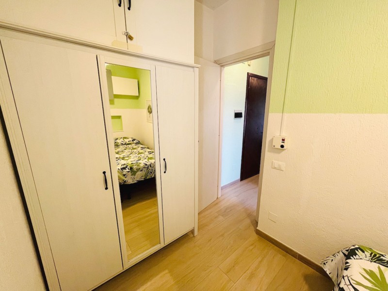 rent-gallery.alt_base