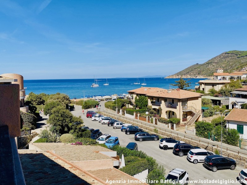 rent-gallery.alt_base