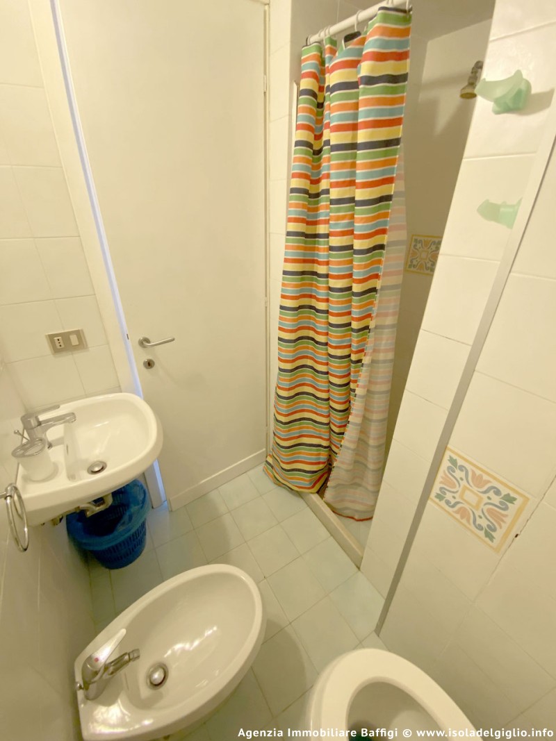 rent-gallery.alt_base