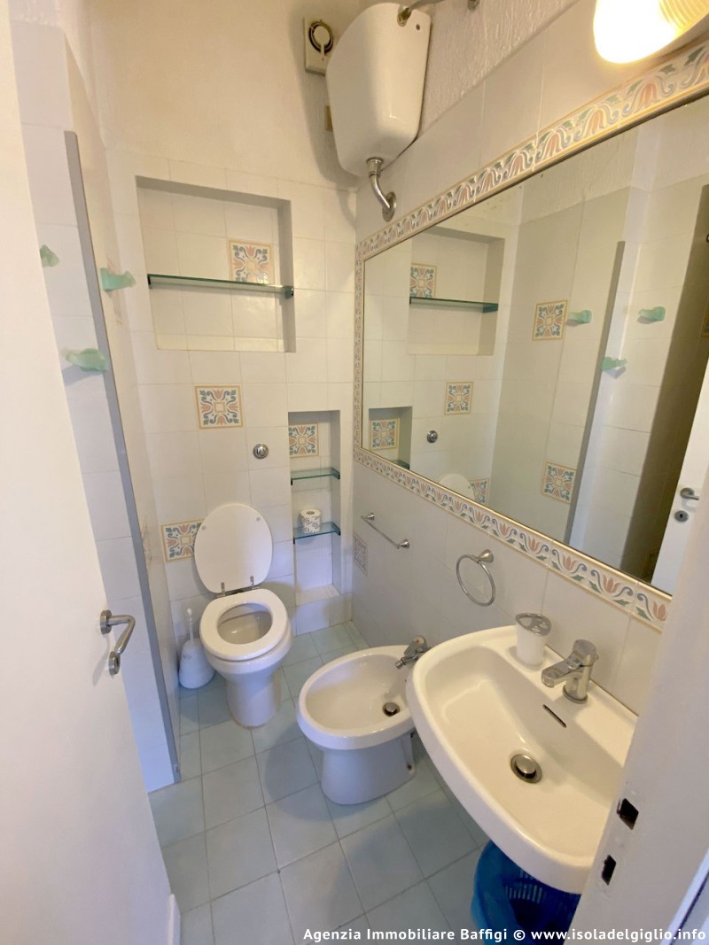 rent-gallery.alt_base