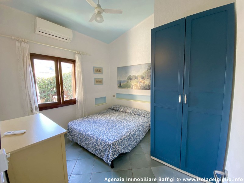 rent-gallery.alt_base