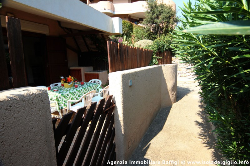 rent-gallery.alt_base