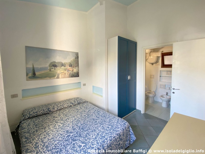 rent-gallery.alt_base