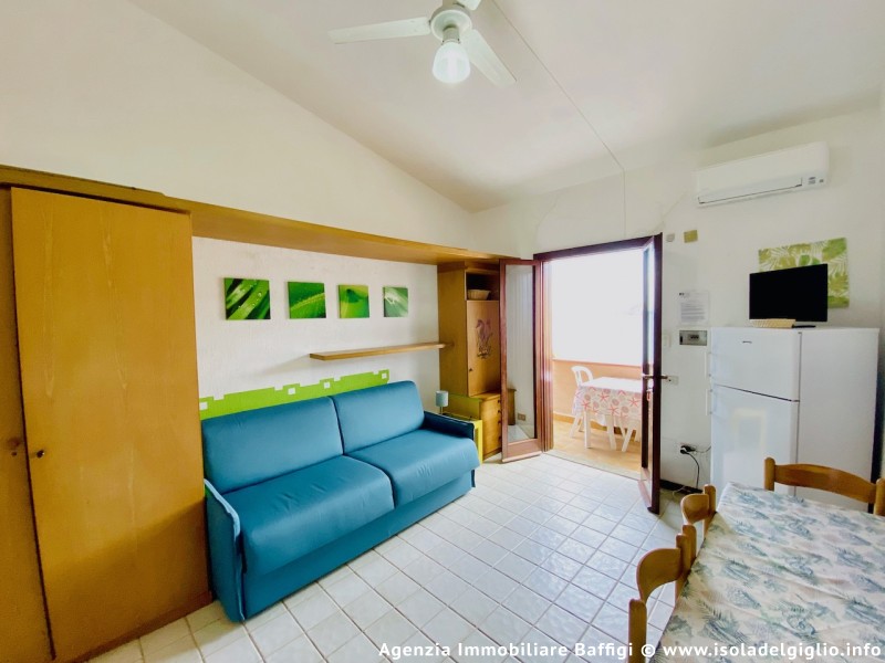 rent-gallery.alt_base