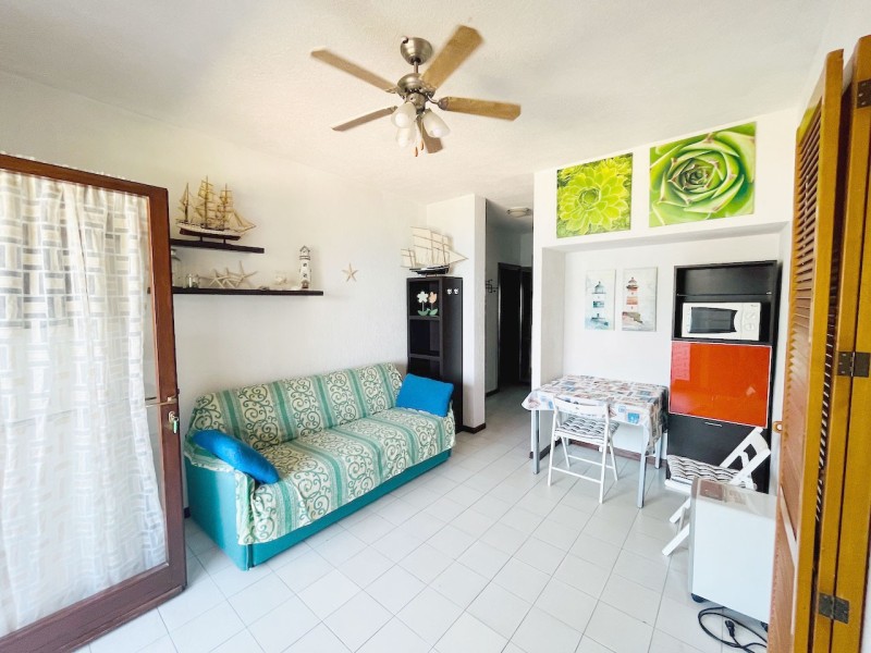 rent-gallery.alt_base