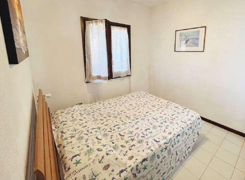 rent-gallery.alt_base