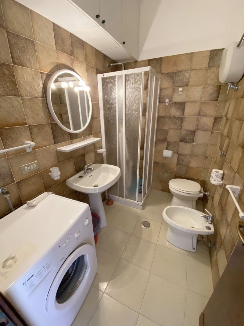 rent-gallery.alt_base