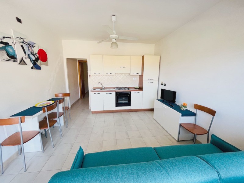 rent-gallery.alt_base