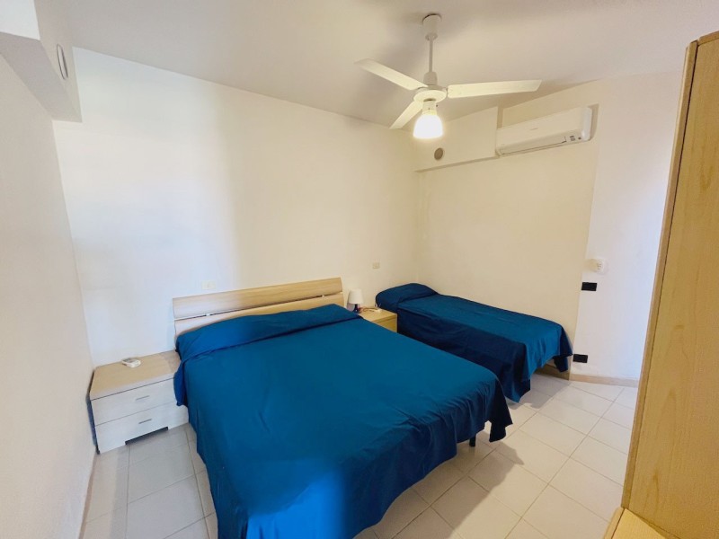 rent-gallery.alt_base