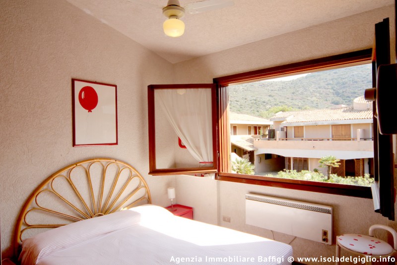 rent-gallery.alt_base