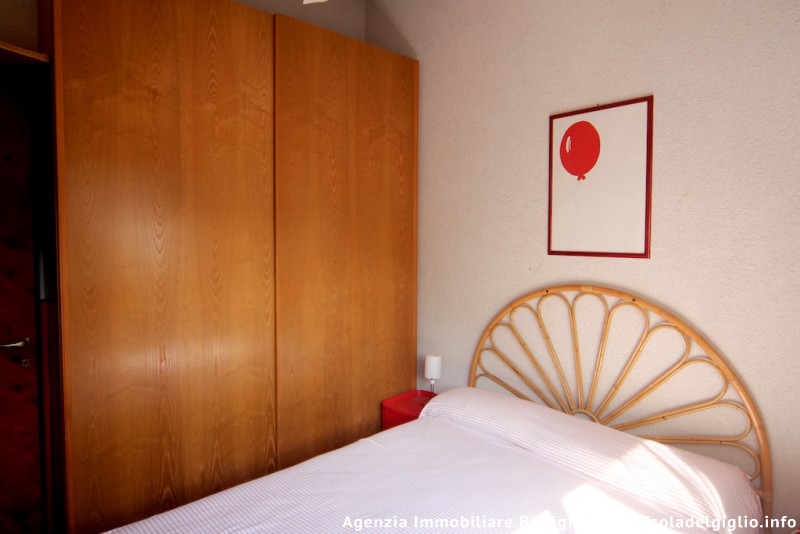 rent-gallery.alt_base