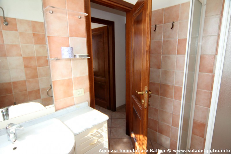 rent-gallery.alt_base