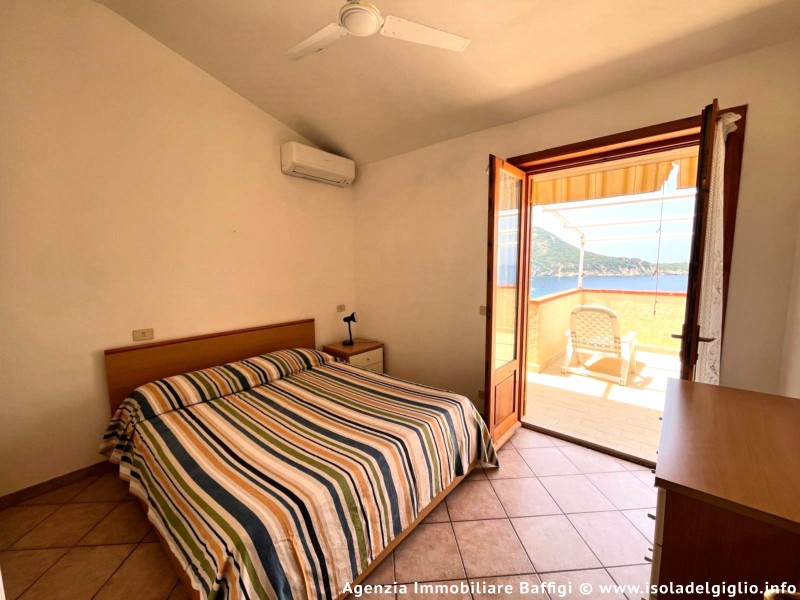 rent-gallery.alt_base