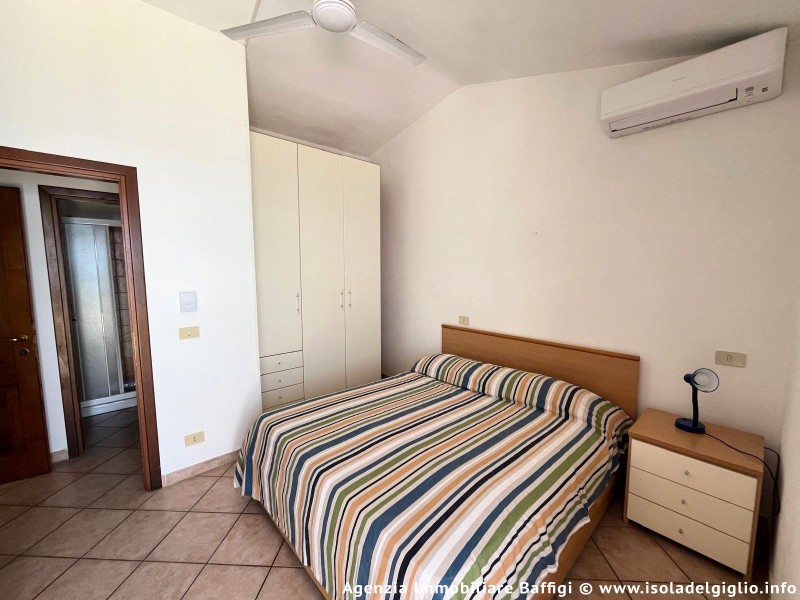 rent-gallery.alt_base