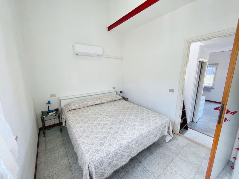 rent-gallery.alt_base