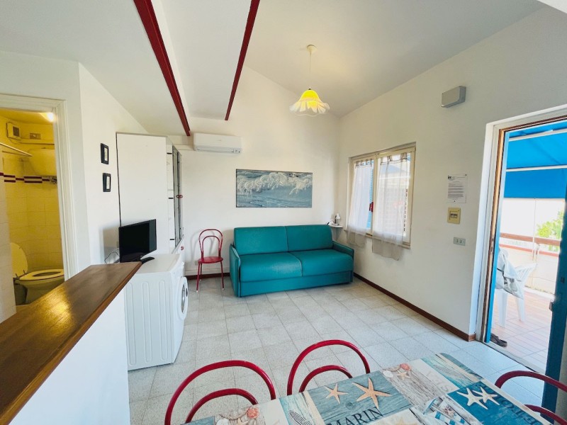 rent-gallery.alt_base