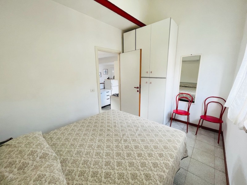 rent-gallery.alt_base