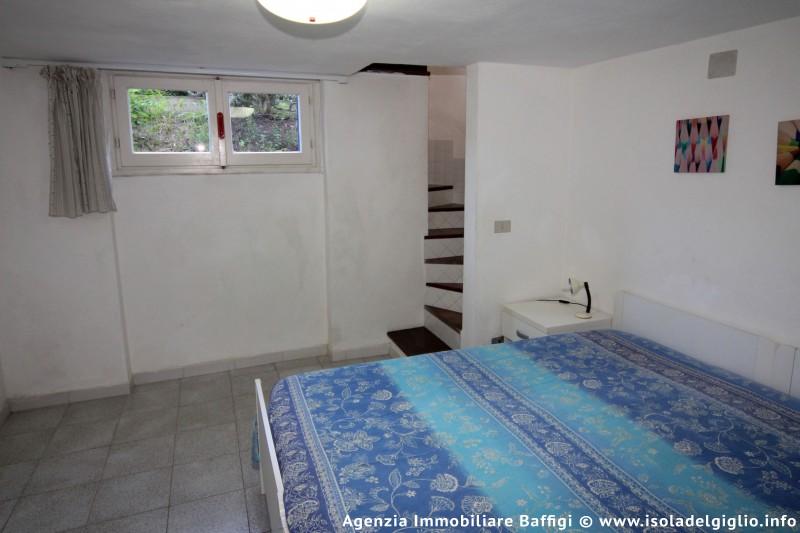 rent-gallery.alt_base