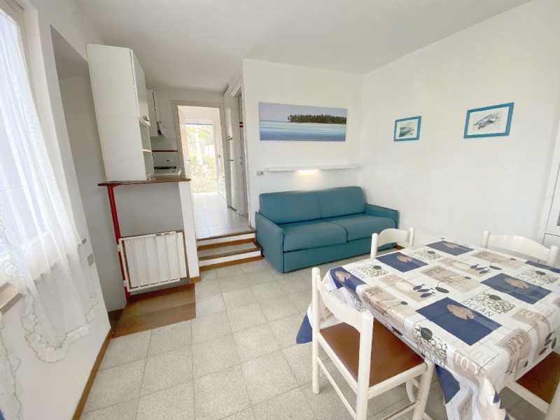 rent-gallery.alt_base