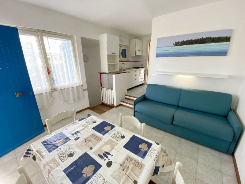 rent-gallery.alt_base