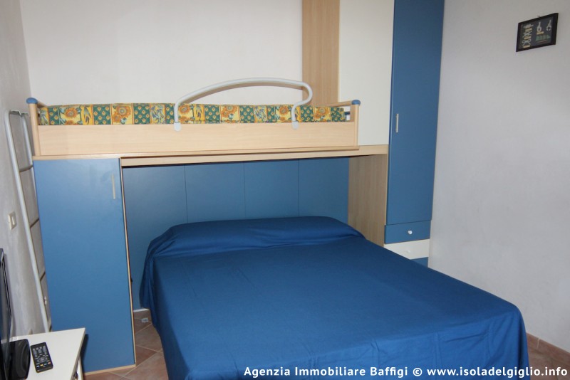 rent-gallery.alt_base