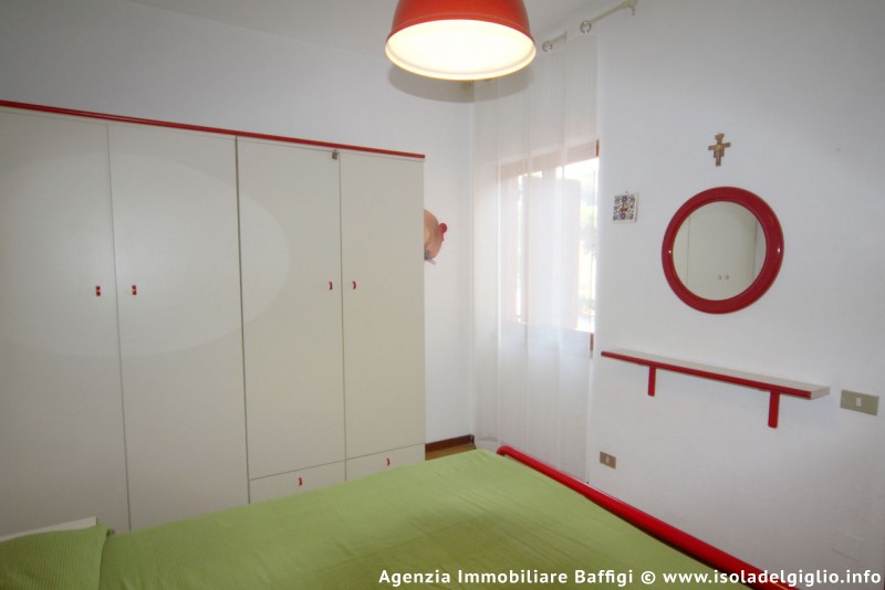 rent-gallery.alt_base