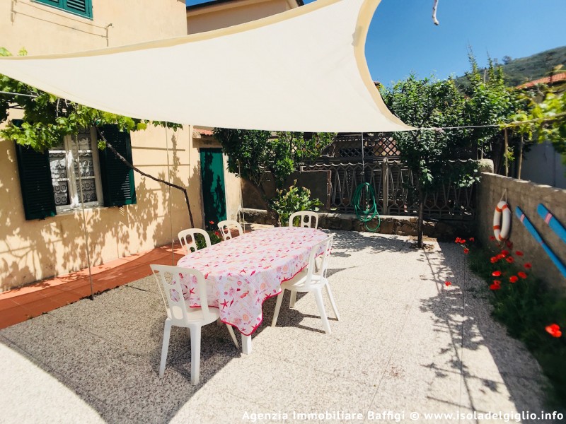 rent-gallery.alt_base