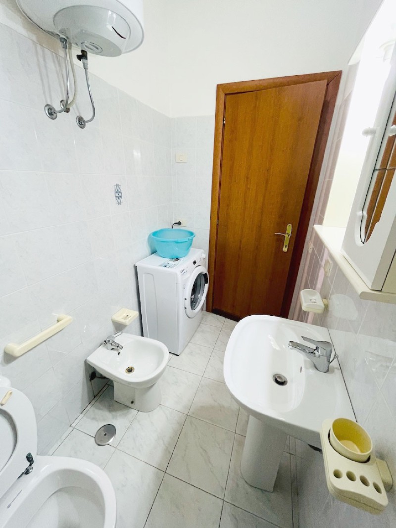 rent-gallery.alt_base