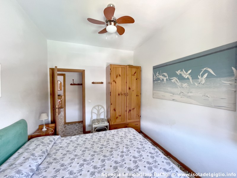 rent-gallery.alt_base