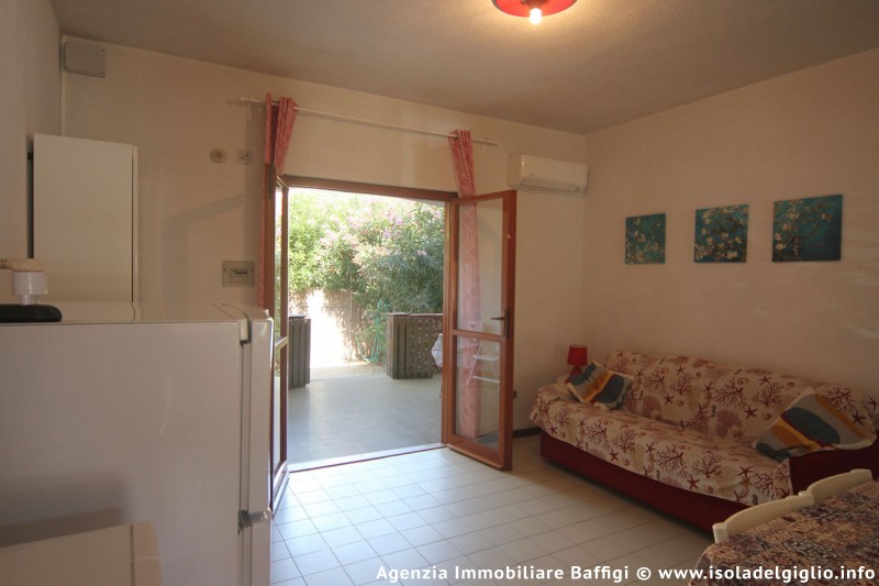 rent-gallery.alt_base