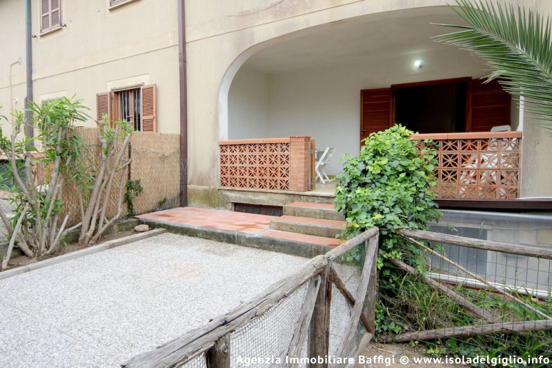 rent-gallery.alt_base