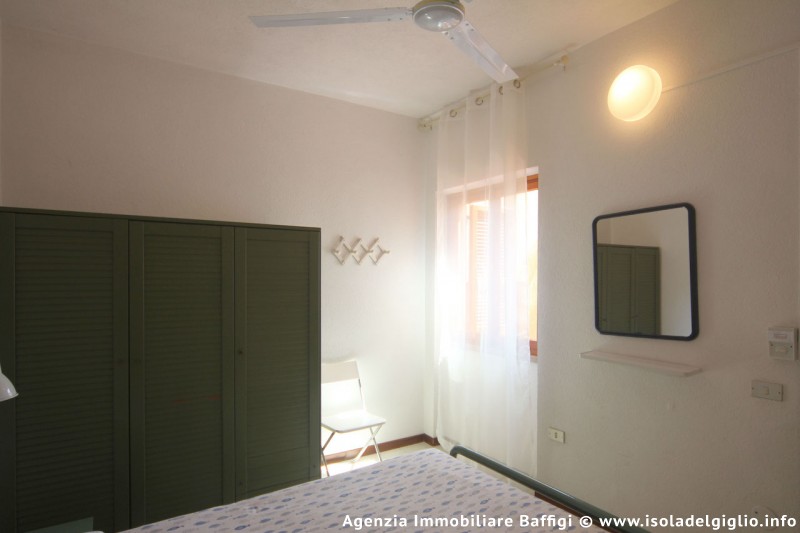 rent-gallery.alt_base