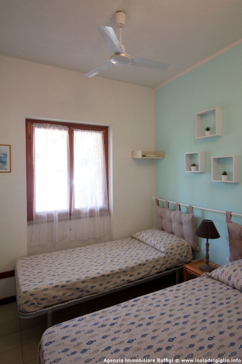 rent-gallery.alt_base