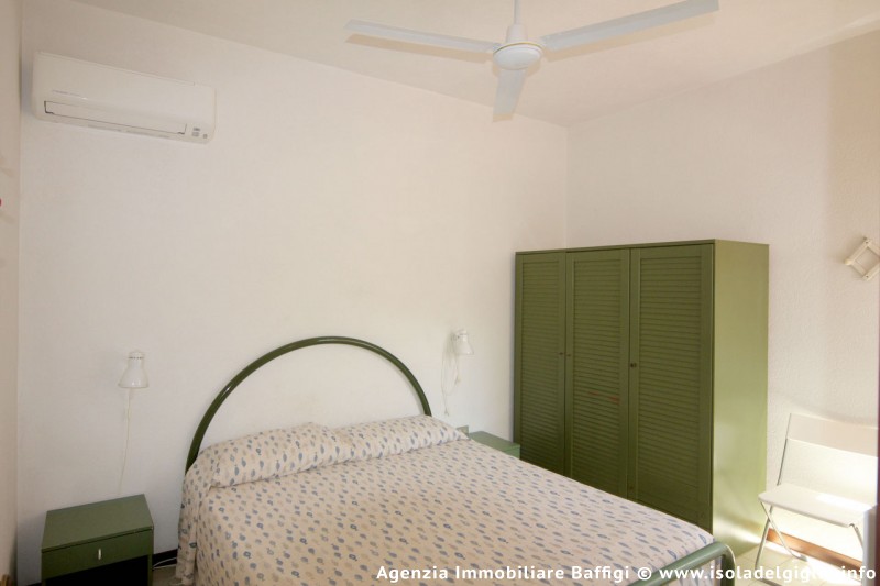 rent-gallery.alt_base